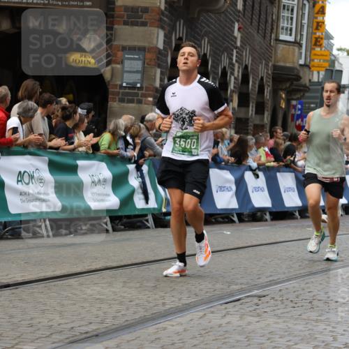 13.09.2026 - 21. swb-Marathon Bremen Strokosch-Dieckow http://msf.ph/oto/10310898 13.09.2026 13:03:54 Ziel 1090, 1372, 1950, 3092, 5024, 5143, 5719, 6973, 7715, 895, 2094, 3500, 4236, 9061, 9129, 9544 meine-sportfotos.de