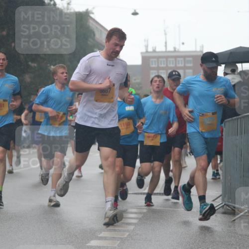 13.09.2026 - Kiel Lauf Markus Tischler http://msf.ph/oto/10310903 13.09.2026 10:36:31 Fleethörn 11168, 9761, 0087, 1193, 6673, 7 meine-sportfotos.de