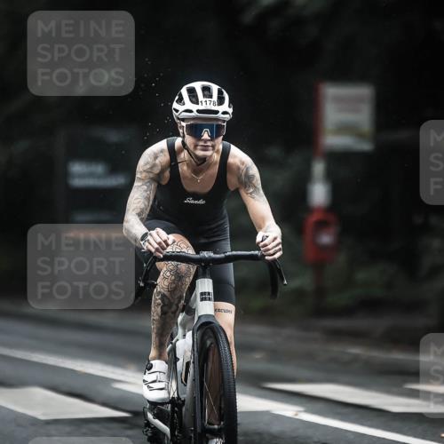 13.09.2026 - Stadtparktriathlon H.Heesch http://msf.ph/oto/10310907 13.09.2026 12:51:22 Radfahren 1178, 1288, 1303 meine-sportfotos.de