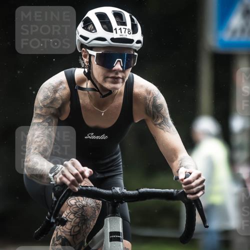 13.09.2026 - Stadtparktriathlon H.Heesch http://msf.ph/oto/10310955 13.09.2026 12:51:23 Radfahren 1178, 1288, 1303 meine-sportfotos.de