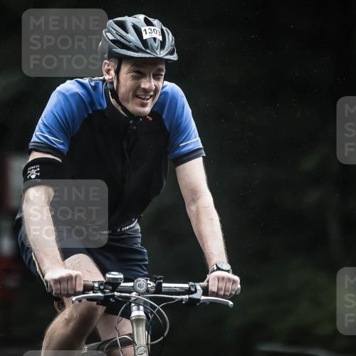 13.09.2026 - Stadtparktriathlon H.Heesch http://msf.ph/oto/10310975 13.09.2026 12:51:26 Radfahren 1077, 1117, 1178, 1239, 1278, 1303 meine-sportfotos.de