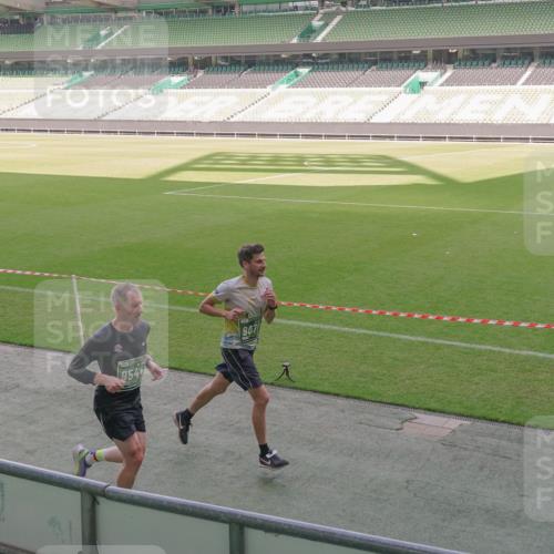 13.09.2026 - 21. swb-Marathon Bremen Michael Burmester http://msf.ph/oto/10311010 13.09.2026 12:45:59 Laufen im Stadion 195, 280, 339, 474, 508, 538, 567, 604, 697, 715, 788, 1017, 1034, 1181, 1241, 1264, 1277, 1301, 1863, 1937, 1975, 2020, 2021, 2084, 2087, 2297, 2809, 2889, 3092, 3271, 3609, 4110, 4157, 4236, 4777, 5024, 5092, 5238, 5283, 5674, 5719, 5996, 6815, 6918, 7206, 7336, 7478, 7715, 8054, 8096, 8319, 8325, 8331, 8670, 8701, 8756, 8936, 8983, 9070, 9129, 9273, 9306, 9495, 9544, 9583, 9642, 13168, 439, 1411, 1667, 1822 meine-sportfotos.de