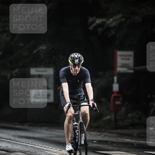 13.09.2026 - Stadtparktriathlon H.Heesch http://msf.ph/oto/10311070 13.09.2026 11:44:25 Radfahren 721, 819, 830, 844, 902, 923 meine-sportfotos.de