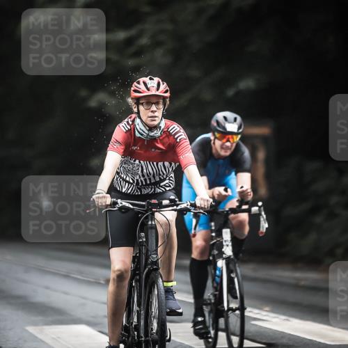 13.09.2026 - Stadtparktriathlon H.Heesch http://msf.ph/oto/10311117 13.09.2026 12:51:45 Radfahren 1090, 1132, 1181, 1256, 1290, 1293 meine-sportfotos.de