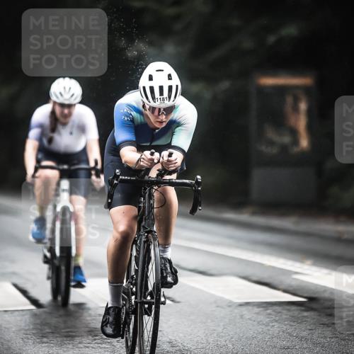 13.09.2026 - Stadtparktriathlon H.Heesch http://msf.ph/oto/10311152 13.09.2026 12:51:48 Radfahren 1090, 1132, 1173, 1181, 1256, 1290, 1293 meine-sportfotos.de