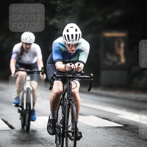 13.09.2026 - Stadtparktriathlon H.Heesch http://msf.ph/oto/10311160 13.09.2026 12:51:48 Radfahren 1090, 1132, 1173, 1181, 1256, 1290, 1293 meine-sportfotos.de