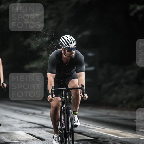 13.09.2026 - Stadtparktriathlon H.Heesch http://msf.ph/oto/10311205 13.09.2026 11:44:32 Radfahren 709, 721, 760, 798, 830, 853, 902, 911 meine-sportfotos.de