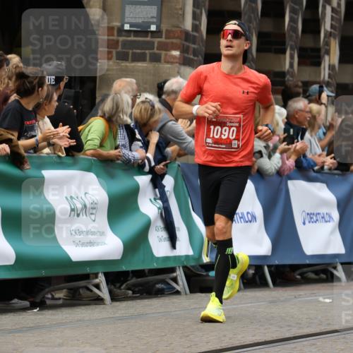 13.09.2026 - 21. swb-Marathon Bremen Strokosch-Dieckow http://msf.ph/oto/10311230 13.09.2026 13:04:02 Ziel 1090, 1587, 3092, 5024, 5143, 5719, 6973, 8096, 3424, 4110, 6815, 9544, 9813 meine-sportfotos.de