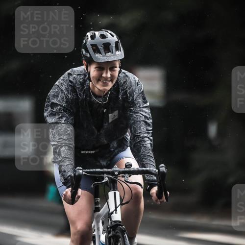 13.09.2026 - Stadtparktriathlon H.Heesch http://msf.ph/oto/10311275 13.09.2026 12:52:00 Radfahren 1079, 1188, 1287 meine-sportfotos.de