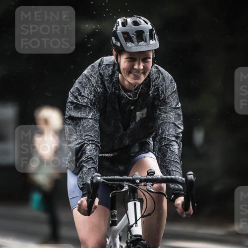 13.09.2026 - Stadtparktriathlon H.Heesch http://msf.ph/oto/10311280 13.09.2026 12:52:00 Radfahren 1079, 1188, 1287 meine-sportfotos.de