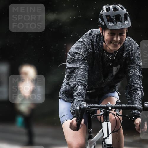 13.09.2026 - Stadtparktriathlon H.Heesch http://msf.ph/oto/10311286 13.09.2026 12:52:00 Radfahren 1079, 1188, 1287 meine-sportfotos.de