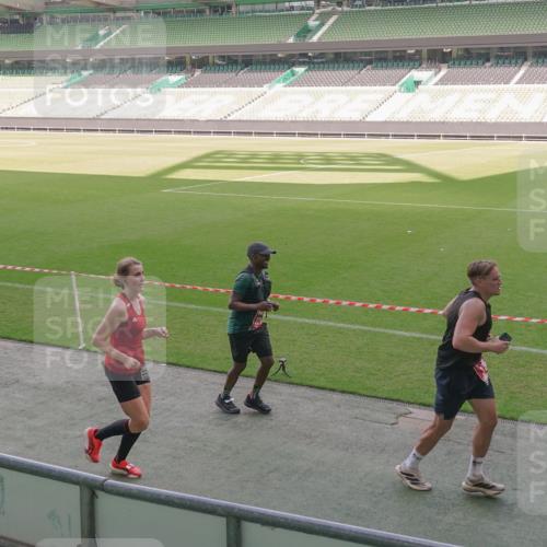 13.09.2026 - 21. swb-Marathon Bremen Michael Burmester http://msf.ph/oto/10311290 13.09.2026 12:46:32 Laufen im Stadion 195, 280, 474, 508, 538, 567, 604, 697, 788, 868, 1017, 1034, 1181, 1241, 1277, 1554, 1863, 2020, 2021, 2084, 2087, 2297, 2538, 2646, 2809, 2889, 3118, 3196, 3271, 3284, 3424, 3520, 3609, 4025, 4110, 4157, 4236, 4239, 4729, 4777, 4808, 5024, 5092, 5238, 5283, 5674, 5719, 5725, 6053, 6686, 6815, 6918, 7102, 7336, 7478, 7814, 7871, 8054, 8096, 8319, 8325, 8331, 8334, 8670, 8701, 8756, 8936, 8983, 9061, 9070, 9129, 9273, 9306, 9495, 9544, 9642, 9813, 9918, 9934, 439 meine-sportfotos.de