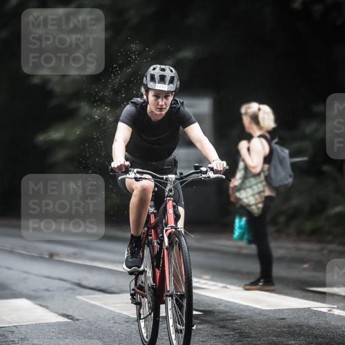 13.09.2026 - Stadtparktriathlon H.Heesch http://msf.ph/oto/10311292 13.09.2026 12:52:03 Radfahren 1079, 1119, 1188, 1252, 1287 meine-sportfotos.de
