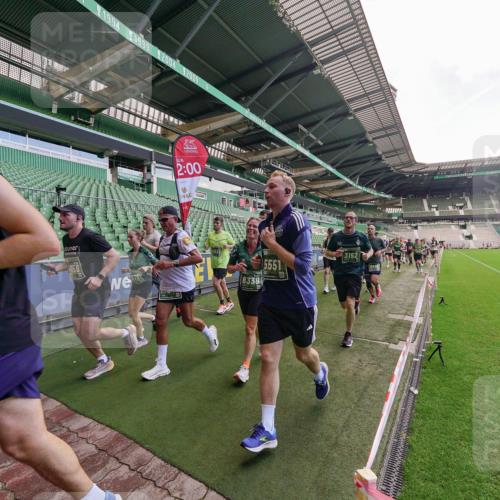 13.09.2026 - 21. swb-Marathon Bremen Michael Burmester http://msf.ph/oto/10311307 13.09.2026 13:09:18 Laufen im Stadion 164, 383, 391, 448, 532, 549, 551, 563, 625, 800, 813, 869, 884, 898, 1025, 1072, 1124, 1150, 1180, 1285, 1289, 1395, 1398, 1559, 1688, 1831, 1880, 1899, 2041, 2208, 2215, 2229, 2232, 2243, 2366, 2380, 2413, 2429, 2441, 2467, 2471, 2525, 2530, 2573, 2594, 2611, 2635, 2692, 2714, 2717, 2727, 2782, 2785, 2823, 2841, 2866, 2897, 2920, 2930, 2931, 2941, 3032, 3063, 3086, 3291, 3316, 3327, 3333, 3398, 3437, 3707, 3769, 3857, 109 meine-sportfotos.de