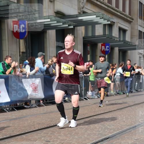 13.09.2026 - 21. swb-Marathon Bremen Strokosch-Dieckow http://msf.ph/oto/10311325 13.09.2026 10:55:23 Ziel 10203, 10243, 10256, 10297, 10374, 10379, 10423, 10529, 10550, 10788, 10809, 10881, 10952, 11377, 11414, 11510, 11557, 11748, 11862, 11941, 11975, 11977, 12030, 12108, 12125, 12143, 12150, 12188, 12348, 10555, 10725, 11001, 11014, 11466, 11631, 11908, 11910, 12201, 12218, 12258, 12549 meine-sportfotos.de