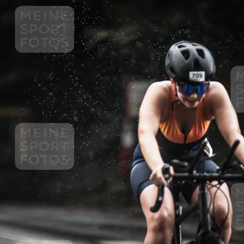 13.09.2026 - Stadtparktriathlon H.Heesch http://msf.ph/oto/10311351 13.09.2026 11:44:39 Radfahren 709, 720, 759, 760, 790, 798, 806, 815, 853 meine-sportfotos.de