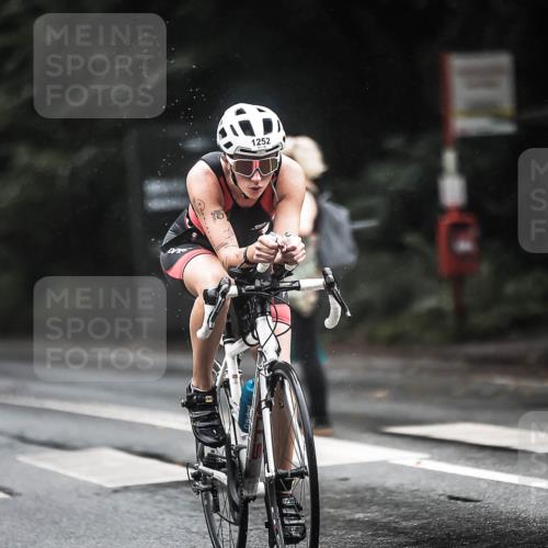 13.09.2026 - Stadtparktriathlon H.Heesch http://msf.ph/oto/10311448 13.09.2026 12:52:09 Radfahren 1079, 1112, 1119, 1252, 1287 meine-sportfotos.de