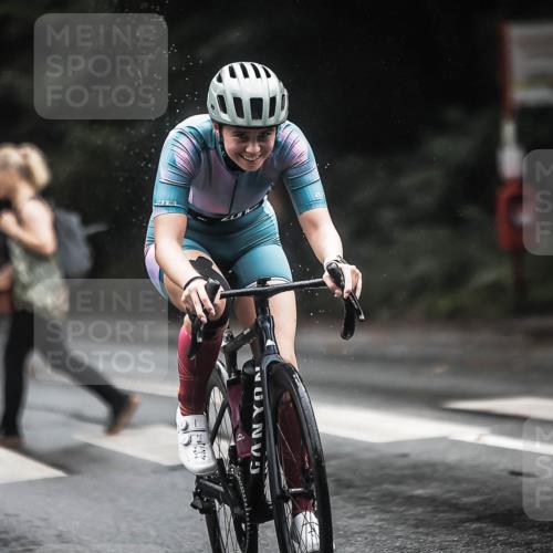 13.09.2026 - Stadtparktriathlon H.Heesch http://msf.ph/oto/10311523 13.09.2026 12:52:12 Radfahren 1112, 1119, 1252 meine-sportfotos.de