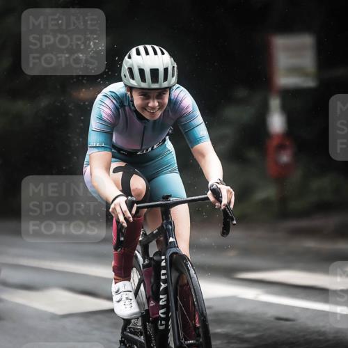 13.09.2026 - Stadtparktriathlon H.Heesch http://msf.ph/oto/10311530 13.09.2026 12:52:12 Radfahren 1112, 1119, 1252 meine-sportfotos.de