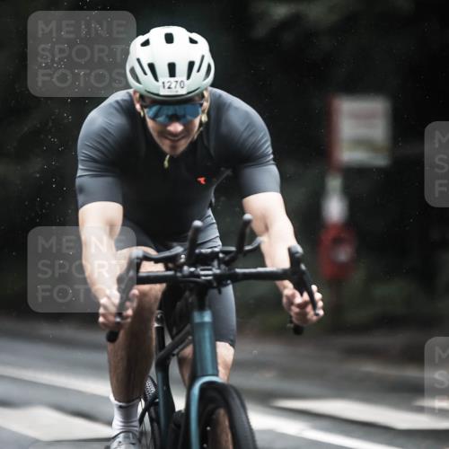 13.09.2026 - Stadtparktriathlon H.Heesch http://msf.ph/oto/10311565 13.09.2026 12:52:20 Radfahren 1104, 1169, 1221, 1229, 1233, 1247, 1270, 1302, 1307 meine-sportfotos.de