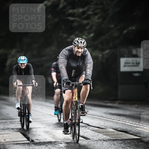 13.09.2026 - Stadtparktriathlon H.Heesch http://msf.ph/oto/10311593 13.09.2026 11:44:57 Radfahren 763, 769, 817, 852, 880, 903 meine-sportfotos.de
