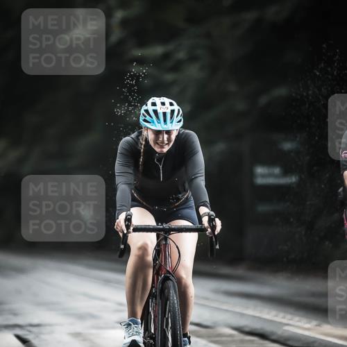 13.09.2026 - Stadtparktriathlon H.Heesch http://msf.ph/oto/10311645 13.09.2026 11:44:59 Radfahren 763, 769, 817, 852, 880 meine-sportfotos.de