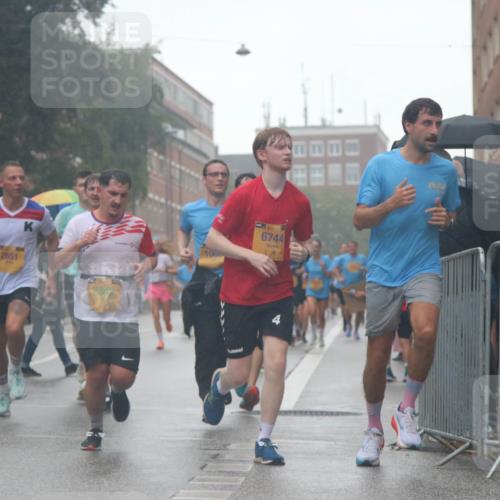 13.09.2026 - Kiel Lauf Markus Tischler http://msf.ph/oto/10311647 13.09.2026 10:37:24 Fleethörn 2651, 2349, 100, 1, 39, 6744, 4 meine-sportfotos.de