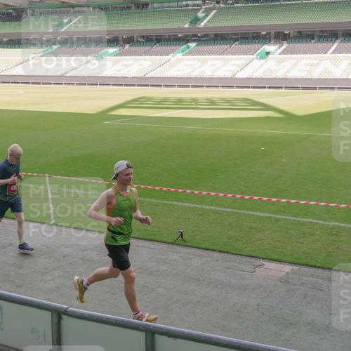 13.09.2026 - 21. swb-Marathon Bremen Michael Burmester http://msf.ph/oto/10311659 13.09.2026 12:47:06 Laufen im Stadion 195, 384, 538, 567, 604, 621, 697, 868, 1017, 1034, 1181, 1241, 1554, 1863, 2021, 2084, 2087, 2266, 2297, 2538, 2646, 2809, 2889, 2956, 3118, 3196, 3242, 3284, 3297, 3424, 3520, 3794, 4025, 4157, 4236, 4239, 4614, 4729, 4777, 4808, 4992, 5024, 5238, 5283, 5674, 5719, 5725, 5803, 5976, 6053, 6686, 6708, 6784, 6815, 7102, 7336, 7538, 7814, 7871, 8060, 8319, 8325, 8331, 8334, 8611, 8621, 8670, 8701, 8756, 8980, 8983, 9061, 9273, 9495, 9544, 9689, 9813, 9918, 9934, 439 meine-sportfotos.de