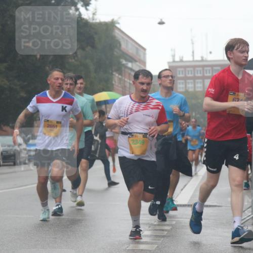 13.09.2026 - Kiel Lauf Markus Tischler http://msf.ph/oto/10311660 13.09.2026 10:37:25 Fleethörn 2651, 39, 674, 39, 2349 meine-sportfotos.de