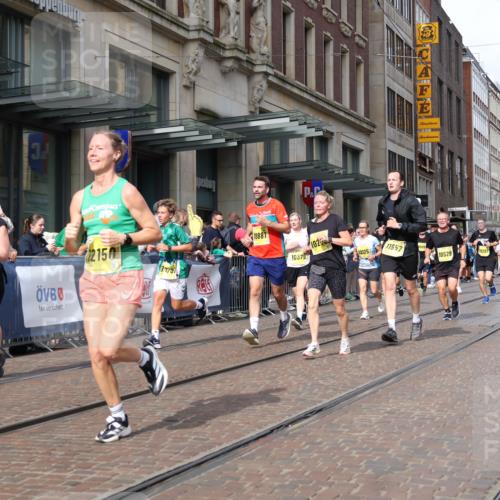 13.09.2026 - 21. swb-Marathon Bremen Strokosch-Dieckow http://msf.ph/oto/10311670 13.09.2026 10:55:29 Ziel 10243, 10297, 10374, 10379, 10423, 10529, 10550, 10690, 10703, 10788, 10809, 10881, 10952, 11377, 11510, 11557, 11862, 11972, 11975, 12061, 12108, 12125, 12143, 12150, 12188, 12484, 10203, 10256, 10725, 10788, 11014, 11414, 11466, 11631, 11748, 11910, 11941, 11975, 11977, 12030, 12201, 12218, 12258, 12348, 12549 meine-sportfotos.de