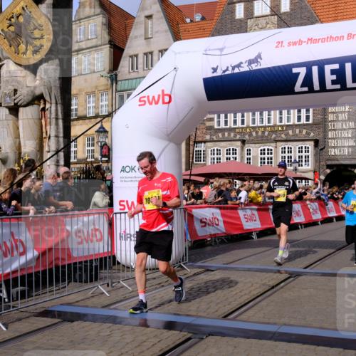 13.09.2026 - 21. swb-Marathon Bremen Tim E. http://msf.ph/oto/10311692 13.09.2026 10:53:44 Ziel 10222, 10448, 10479, 10626, 10757, 10780, 10821, 10845, 10886, 11168, 11242, 11379, 11446, 11590, 11800, 12040, 12056, 12119, 12275, 12308, 12461 meine-sportfotos.de