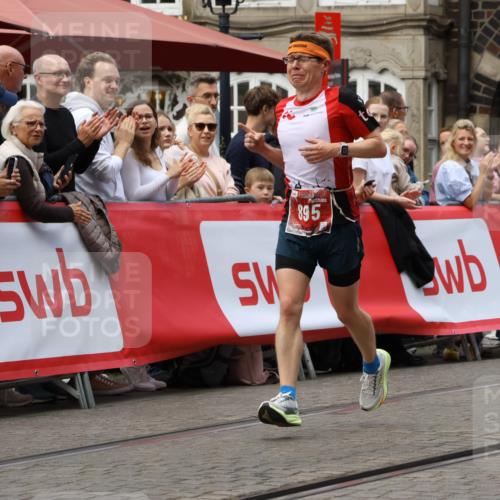 13.09.2026 - 21. swb-Marathon Bremen Strokosch-Dieckow http://msf.ph/oto/10311707 13.09.2026 13:04:22 Ziel 895, 2094, 2889, 3500, 4236, 6815, 9061, 9129, 9544, 9642, 744, 1223, 1224, 1860, 2207, 2956, 7871, 8936, 13034 meine-sportfotos.de