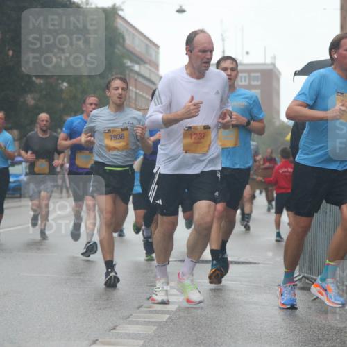 13.09.2026 - Kiel Lauf Markus Tischler http://msf.ph/oto/10311723 13.09.2026 10:37:35 Fleethörn 9992, 11, 39, 7936, 38, 1237, 39, 295 meine-sportfotos.de