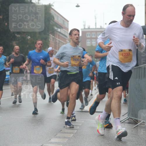 13.09.2026 - Kiel Lauf Markus Tischler http://msf.ph/oto/10311727 13.09.2026 10:37:35 Fleethörn 1, 38, 992, 7936, 38, 1237 meine-sportfotos.de