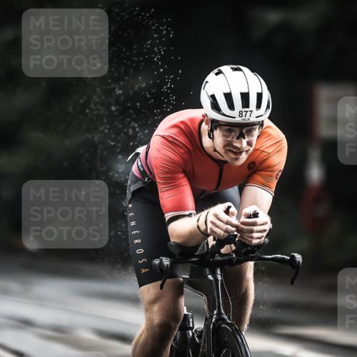 13.09.2026 - Stadtparktriathlon H.Heesch http://msf.ph/oto/10311752 13.09.2026 11:45:13 Radfahren 799, 829, 877, 915 meine-sportfotos.de