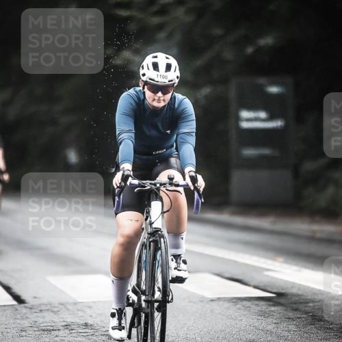 13.09.2026 - Stadtparktriathlon H.Heesch http://msf.ph/oto/10311755 13.09.2026 12:52:33 Radfahren 1075, 1100, 1209, 1230 meine-sportfotos.de