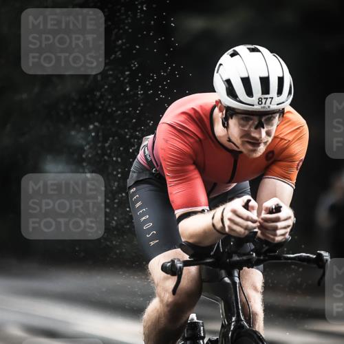 13.09.2026 - Stadtparktriathlon H.Heesch http://msf.ph/oto/10311757 13.09.2026 11:45:13 Radfahren 799, 829, 877, 915 meine-sportfotos.de
