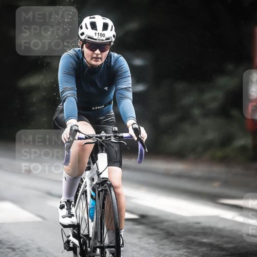 13.09.2026 - Stadtparktriathlon H.Heesch http://msf.ph/oto/10311772 13.09.2026 12:52:34 Radfahren 1075, 1100, 1203, 1209, 1230 meine-sportfotos.de