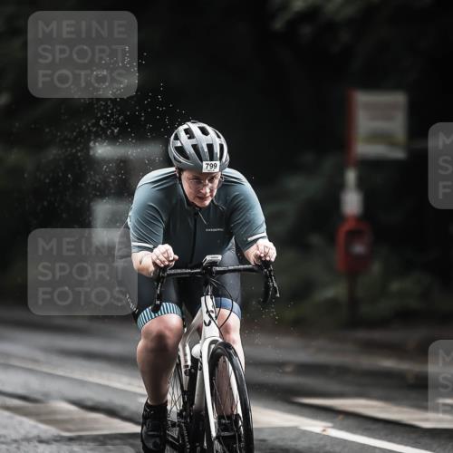 13.09.2026 - Stadtparktriathlon H.Heesch http://msf.ph/oto/10311784 13.09.2026 11:45:19 Radfahren 799 meine-sportfotos.de