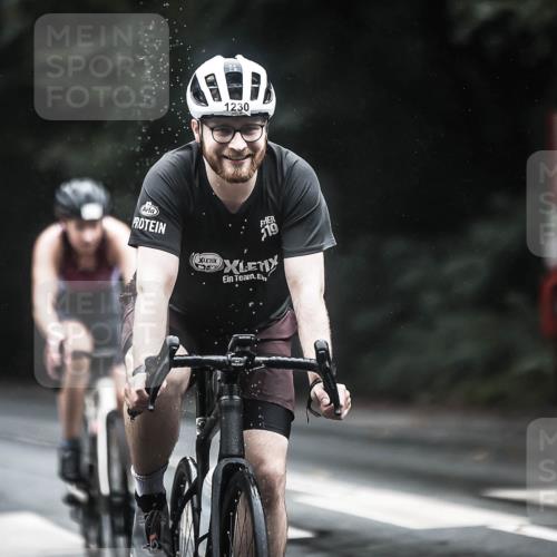 13.09.2026 - Stadtparktriathlon H.Heesch http://msf.ph/oto/10311796 13.09.2026 12:52:36 Radfahren 1075, 1100, 1203, 1209, 1230, 1267 meine-sportfotos.de