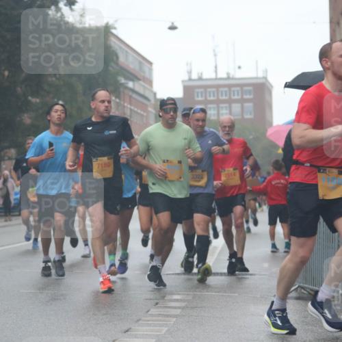 13.09.2026 - Kiel Lauf Markus Tischler http://msf.ph/oto/10311809 13.09.2026 10:37:47 Fleethörn 10580, 9493, 7180, 3322, 2514 meine-sportfotos.de