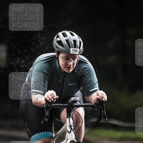 13.09.2026 - Stadtparktriathlon H.Heesch http://msf.ph/oto/10311813 13.09.2026 11:45:20 Radfahren 799 meine-sportfotos.de