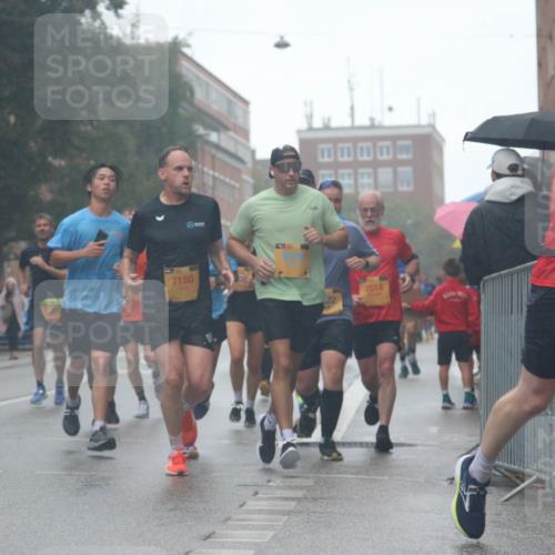 13.09.2026 - Kiel Lauf Markus Tischler http://msf.ph/oto/10311815 13.09.2026 10:37:47 Fleethörn 10580, 9493, 7180, 2514 meine-sportfotos.de