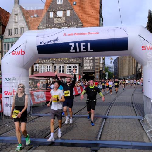 13.09.2026 - 21. swb-Marathon Bremen Tim E. http://msf.ph/oto/10311816 13.09.2026 10:53:52 Ziel 10141, 10174, 10222, 10227, 10478, 10479, 10626, 10821, 10838, 10845, 10886, 10905, 11168, 11242, 11379, 11446, 11502, 11590, 11800, 12056, 12119, 12308, 12331, 12341, 13597 meine-sportfotos.de