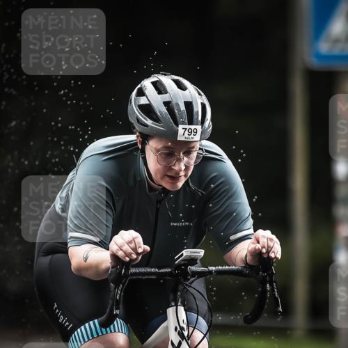 13.09.2026 - Stadtparktriathlon H.Heesch http://msf.ph/oto/10311821 13.09.2026 11:45:20 Radfahren 799 meine-sportfotos.de