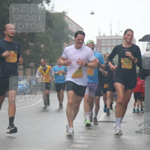 13.09.2026 - Kiel Lauf Markus Tischler http://msf.ph/oto/10311889 13.09.2026 10:37:55 Fleethörn 39, 294, 509, 147, 35, 4824 meine-sportfotos.de