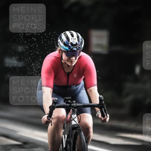 13.09.2026 - Stadtparktriathlon H.Heesch http://msf.ph/oto/10311892 13.09.2026 11:45:31 Radfahren 731, 789, 895 meine-sportfotos.de