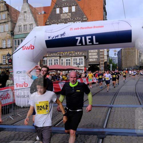 13.09.2026 - 21. swb-Marathon Bremen Tim E. http://msf.ph/oto/10311908 13.09.2026 10:53:54 Ziel 10141, 10174, 10222, 10227, 10478, 10479, 10626, 10821, 10838, 10845, 10886, 10905, 11242, 11446, 11502, 11590, 11800, 11950, 12056, 12119, 12308, 12331, 12341, 13597 meine-sportfotos.de