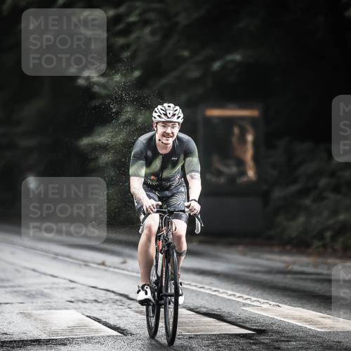 13.09.2026 - Stadtparktriathlon H.Heesch http://msf.ph/oto/10311928 13.09.2026 11:45:35 Radfahren 731, 749, 754, 789, 895 meine-sportfotos.de