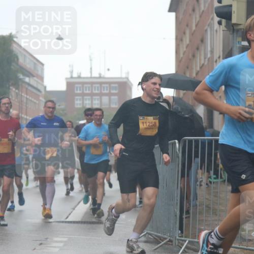 13.09.2026 - Kiel Lauf Markus Tischler http://msf.ph/oto/10311930 13.09.2026 10:38:02 Fleethörn 10256, 9054, 11258, 39, 1496 meine-sportfotos.de